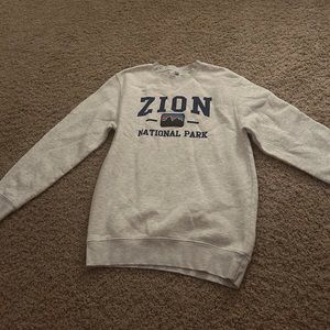 Zion Crewneck.